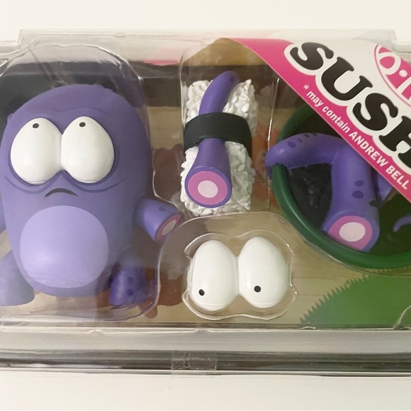 Dyzplastic Dead Zebra O-No Sushi PURPLE Vinyl Designer Toy Andrew Bell - Picture 3 of 14